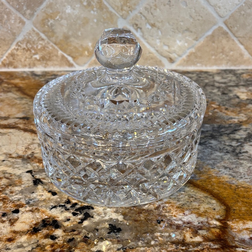 Elegant Crystal (Unmarked Waterford) Lidded Jar/Candy Dish
